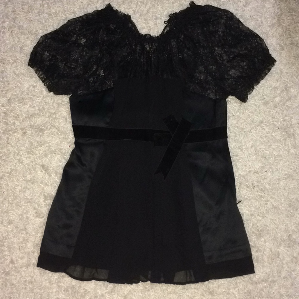 BCBG top